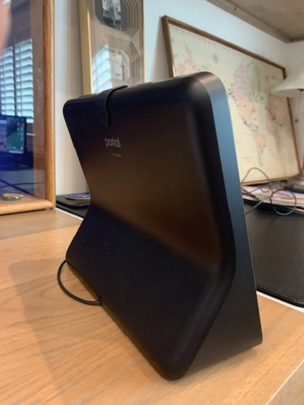 Portal from Facebook. Smart, Hands-Free Video Calling with Alexa Built-in Gen 1